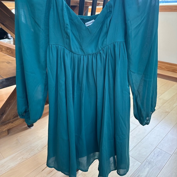 Abercrombie size xs dress - Picture 3 of 3